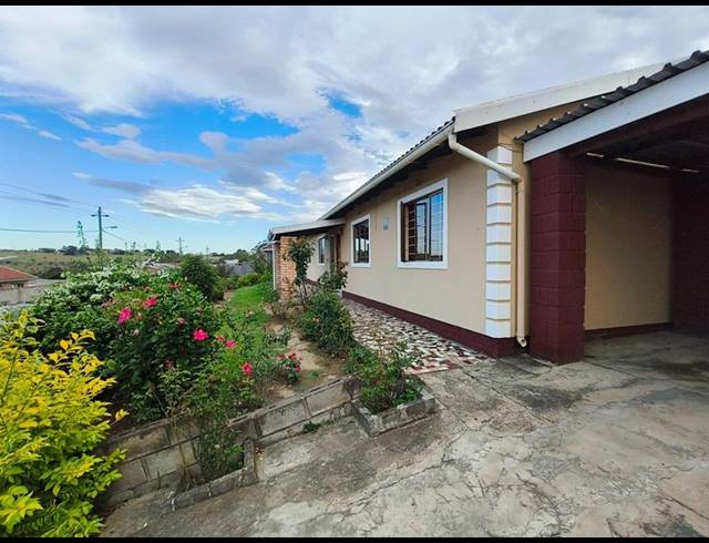 4 BEDROOM HOUSE FOR SALE IN MTHATHA CENTRAL